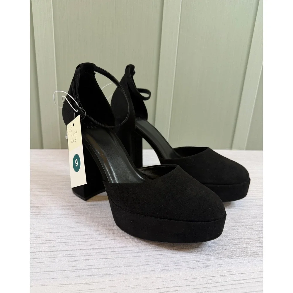A New Day Size 9 Black Faux Suede Platform Block Heel Ankle Strap Pumps Womens